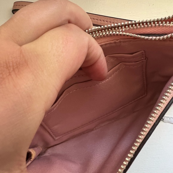 Coach Corner Zip Double Compartment Wristlet in Pink - Picture 5 of 7